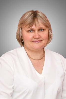 Воспитатель высшей категории Хмелевских Наталья Анатольевна